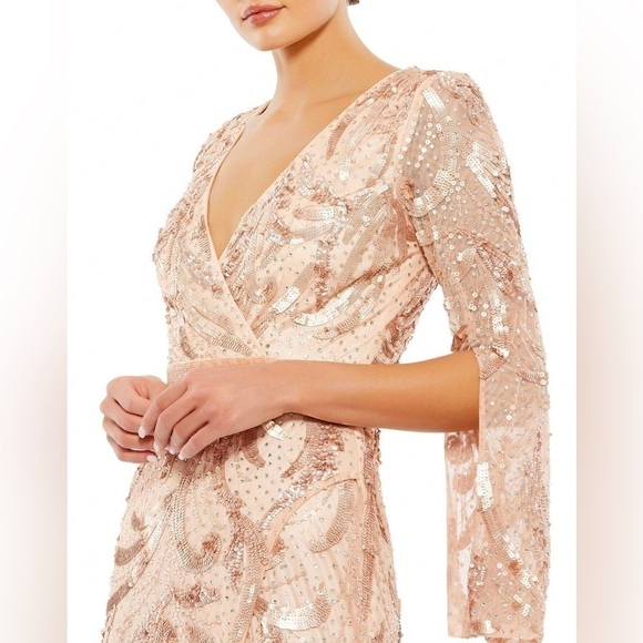 MAC DUGGAL Rose Gold Sequined faux wrap split long sleeve gown 16 NWT - Picture 3 of 16
